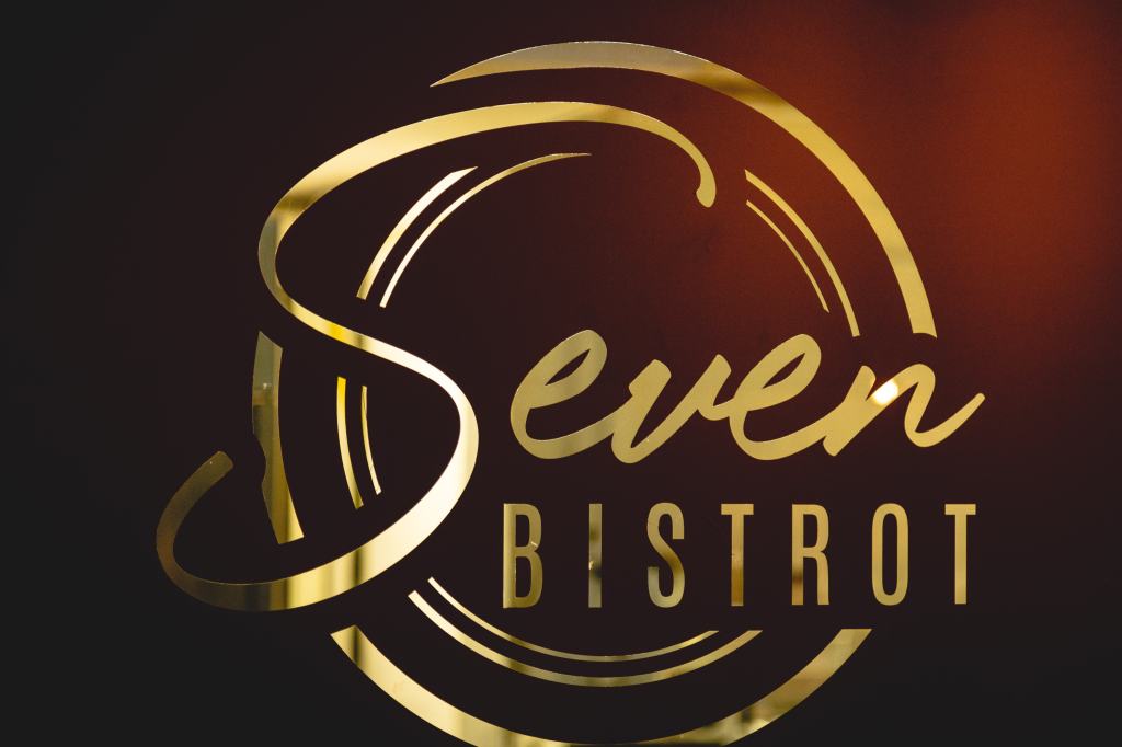 La premiere soirèe al Seven Bistrot