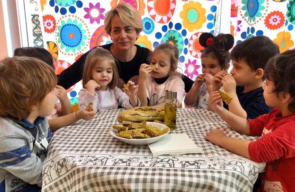 Calabria, a scuola si riscopre la merenda genuina