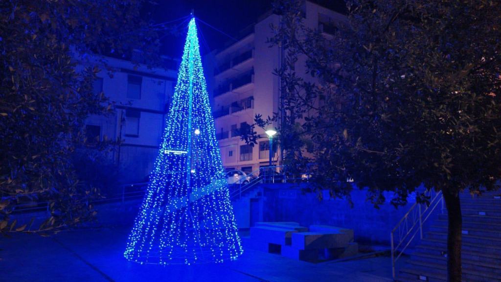 Reggio, la lodevole iniziativa: cena di Natale e regali per i bambini meno abbienti