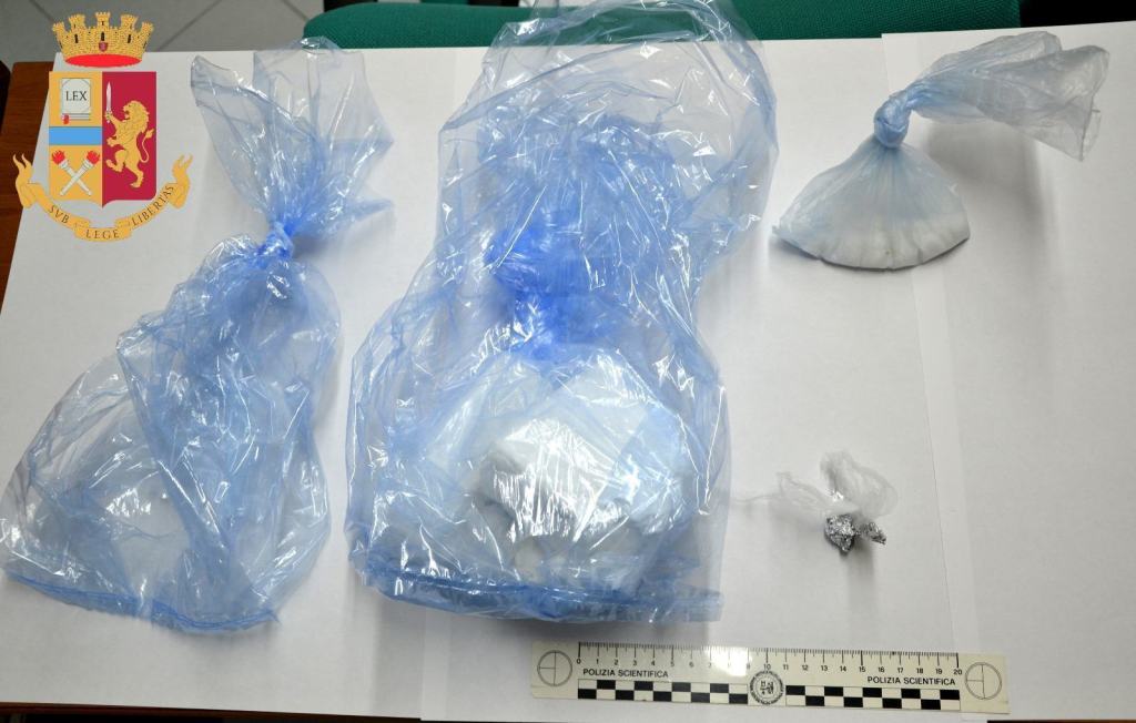 Reggio, arrestato agente Polizia Penitenziaria del carcere di Arghillà. Trasportava cocaina