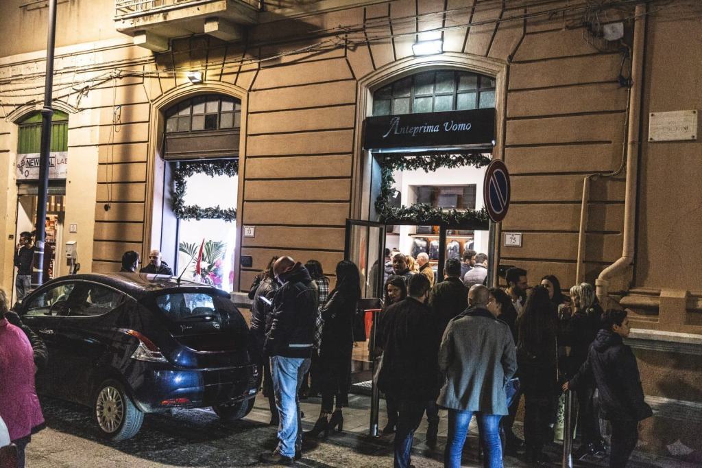 ‘Anteprima Uomo’, che successo l’inaugurazione. A Reggio un nuovo store improntato al made in Italy