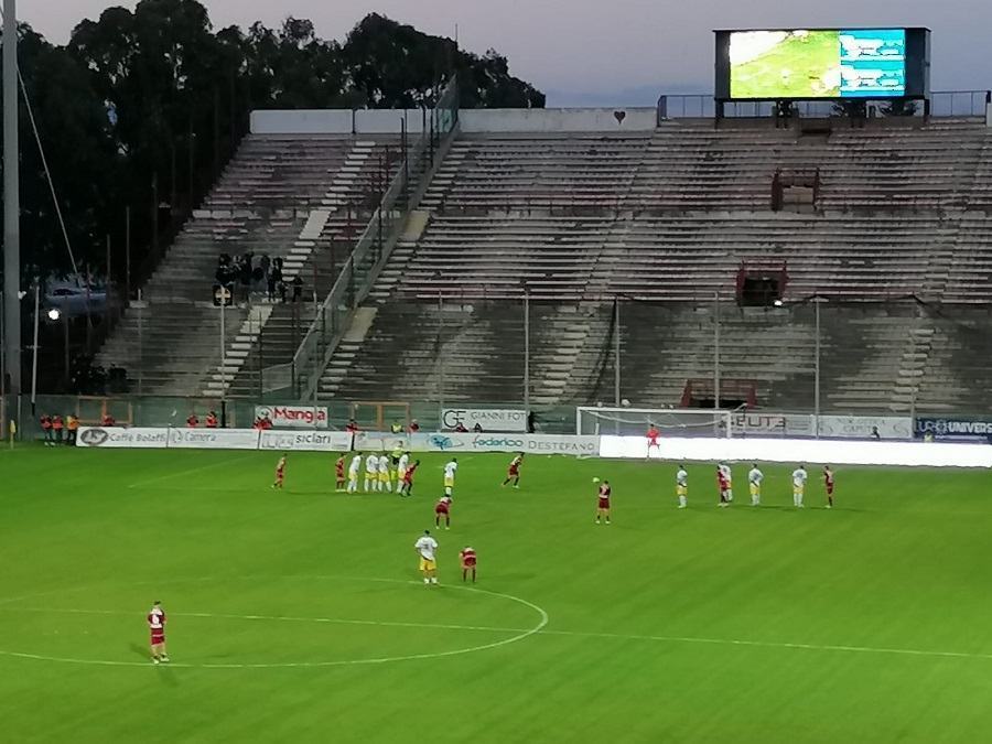 Reggina: il racconto di Denis: ‘Quel pallone pesava, è il gol più importante’