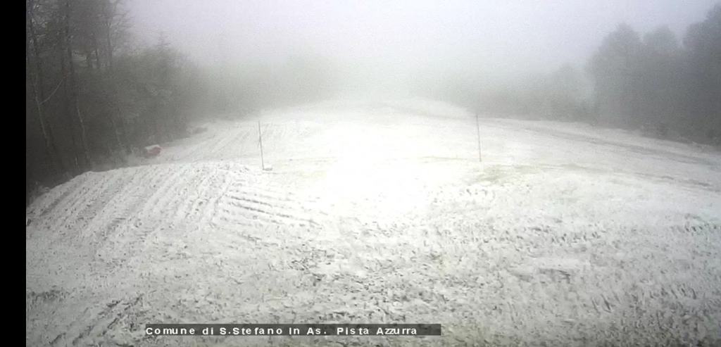 Gambarie, meno quattro al grande evento. E intanto arriva la prima neve…- FOTO