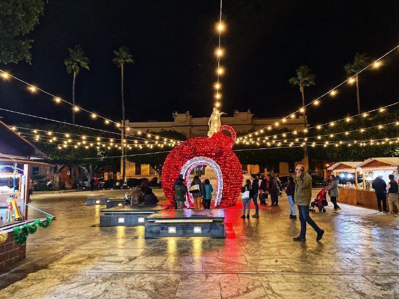 Il Natale a Reggio prende forma. Villaggi e luminarie: le idee di Comune e SviproRe