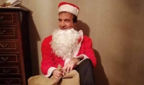 Elezioni regionali, il Natale social dei candidati tra slogan e riti familiari