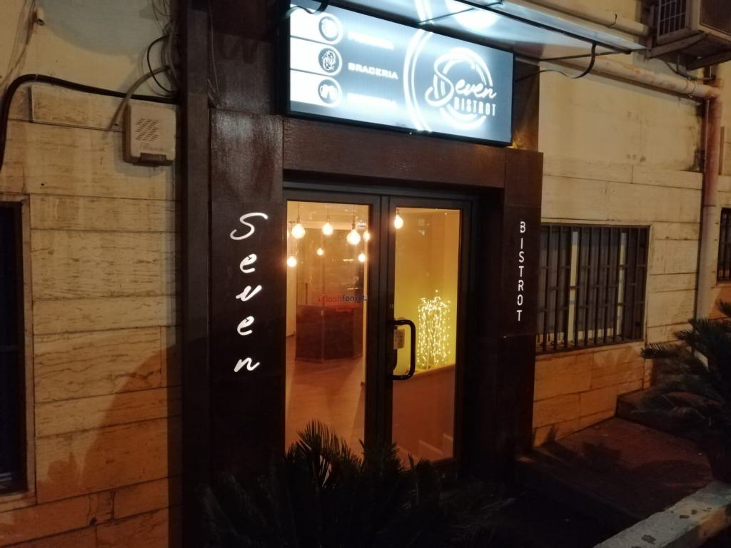 Reggio, arriva il ‘Seven Bistrot’: ecco il nuovo locale del centro