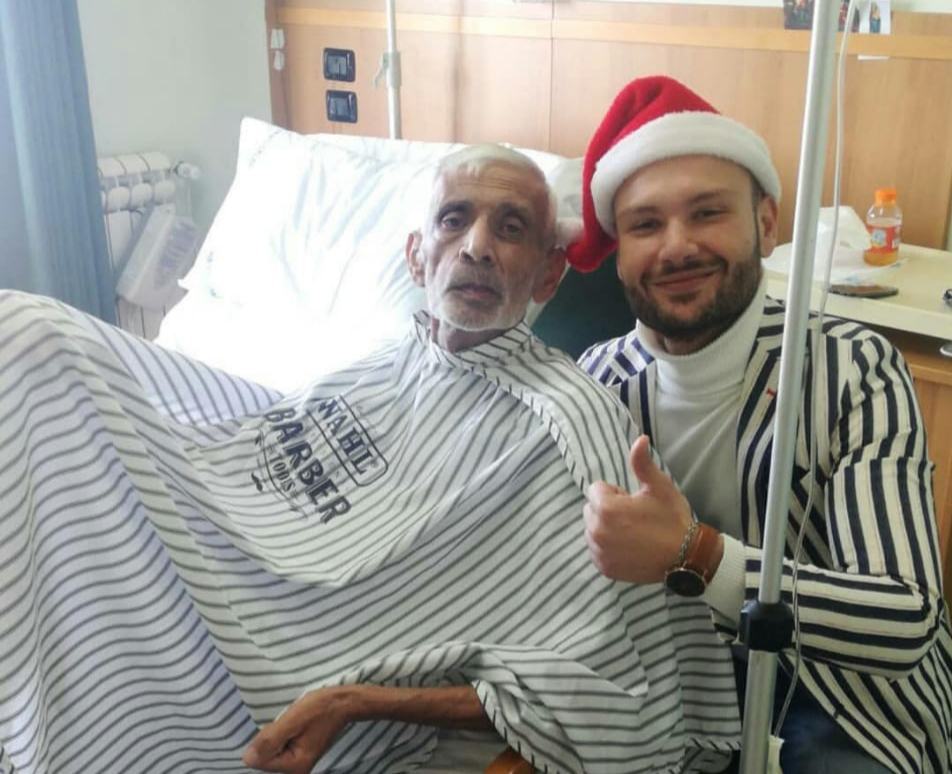 Epifania tra barbe, tagli di capelli, musica e sorrisi all’Hospice – FOTO