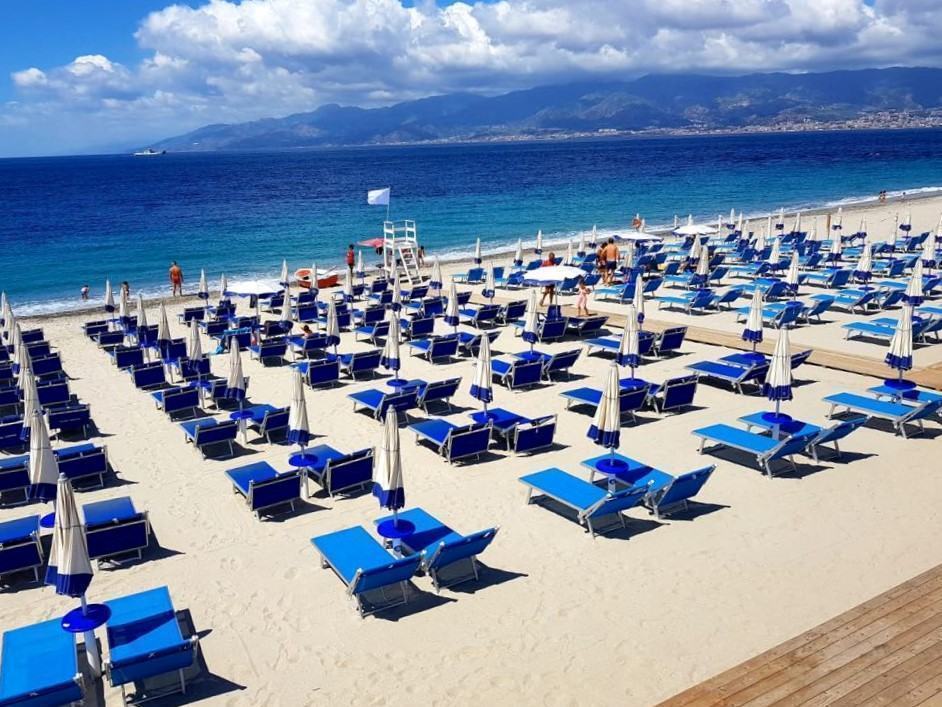 Al Regent Beach Hotel l’Estate entra nel vivo