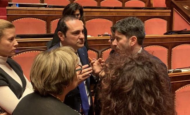 Coronavirus, Siclari a Speranza: ‘Contattare i ricercatori per il vaccino’