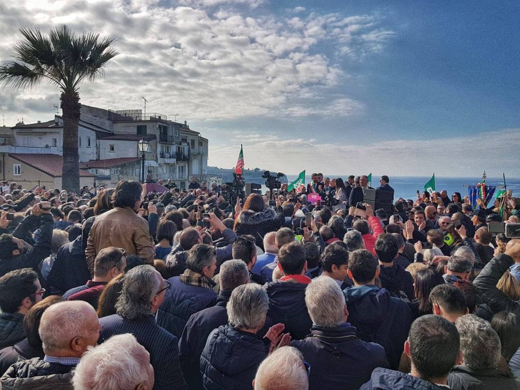 Gaffe Berlusconi, Pacifici: ‘Dichiarazioni che offendono ogni singola donna’