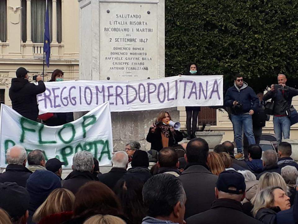 #ReggioMerdopolitana, l’hashtag contro Falcomatà lascia il segno