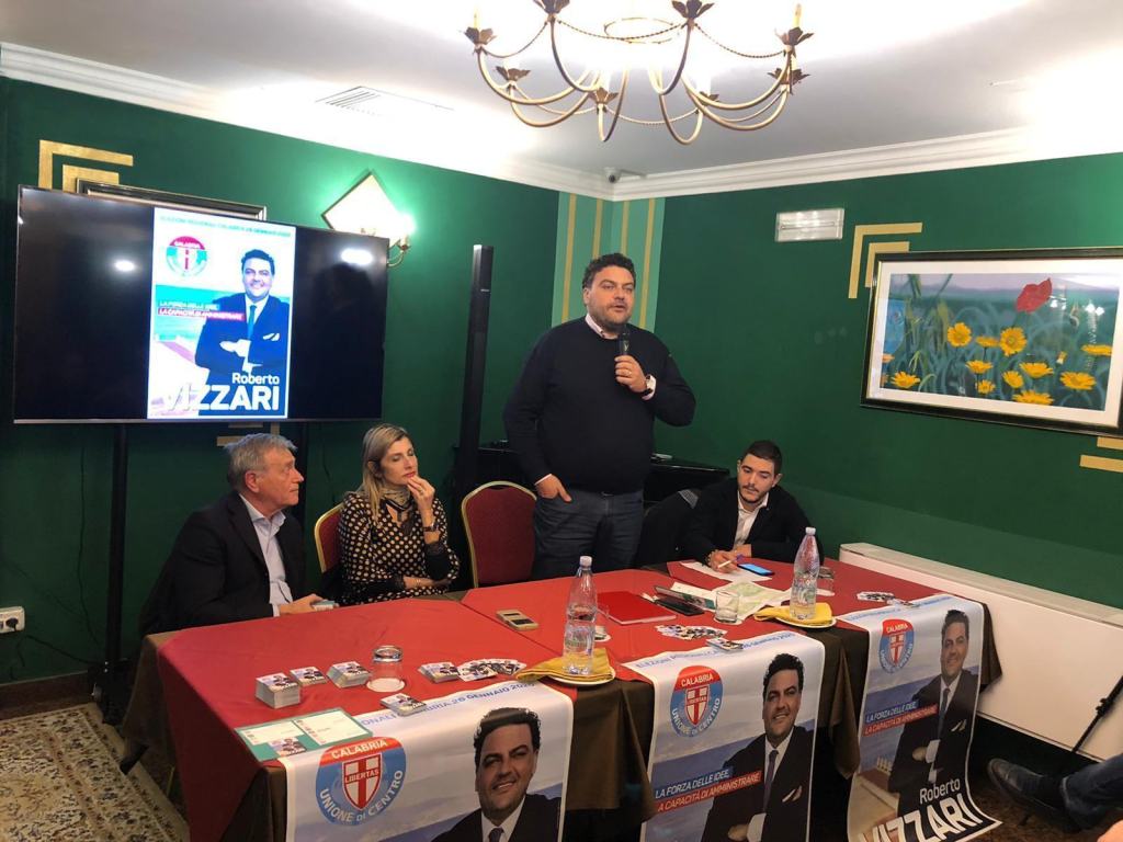 Regionali Calabria, Vizzari a Villa San Giovanni: “Area dello Stretto potenziale unico”