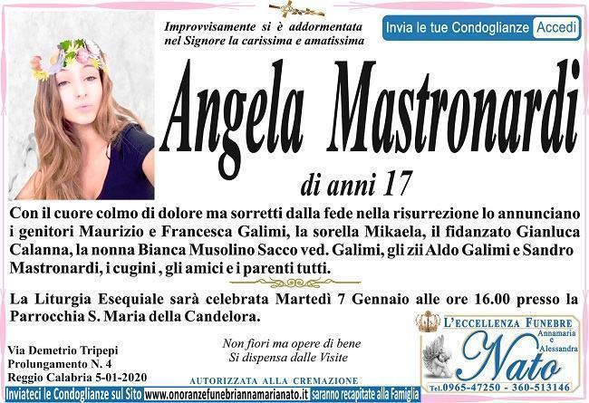 Reggio, l’ultimo saluto alla piccola Angela morta di meningite