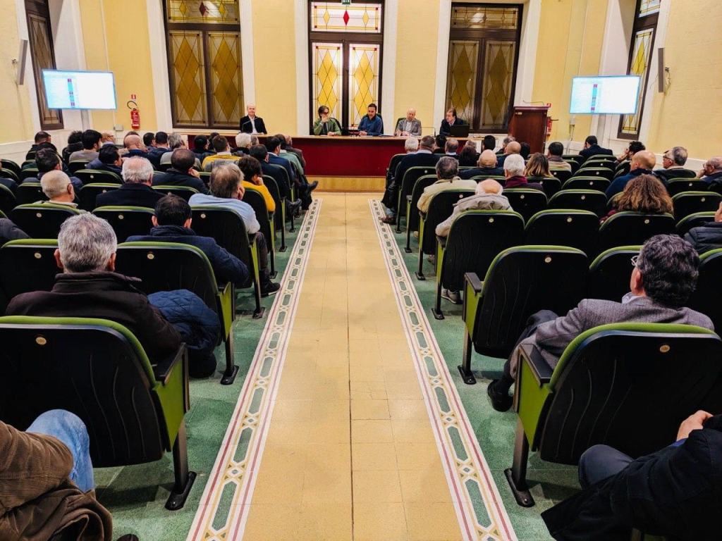 Reggio – Gestione rifiuti, Falcomatà: ‘Insieme vinceremo questa sfida’