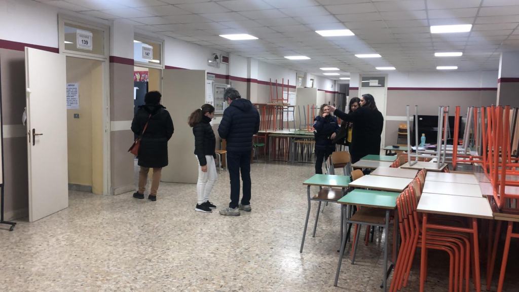 Regionali Calabria – Affluenza ore 12:00 superiore al 10 %