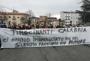 Calabria, l’appello dei tirocinanti: ‘Chiediamo risposte per il nostro futuro’