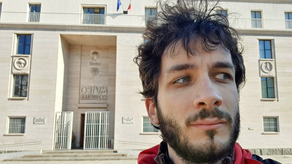 La replica alla lettera di Gianluca: ‘Reggio non ti dà futuro? Costruisci le tue competenze…’
