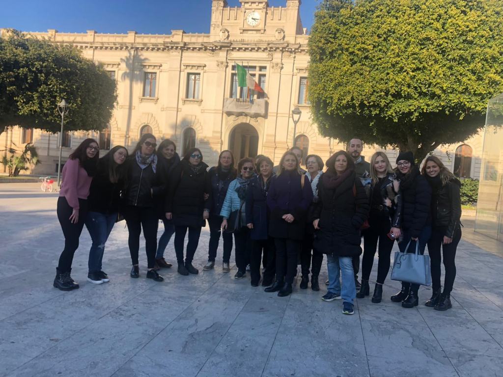 Assistenti educativi, Uiltemp e Cislfp: ‘Riaperto il tavolo: fondi da Metrocity per garantire il servizio’