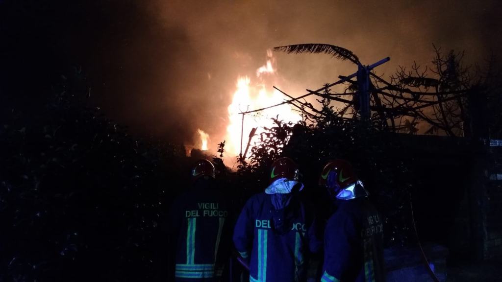 Lazzaro, tragedia sfiorata nella notte durante intervento VVF: la nota