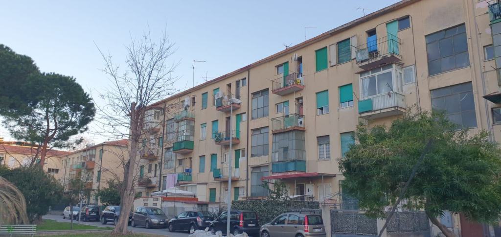 Reggio, protesta per gli alloggi popolari. Mancate audizioni in Commissione consiliare