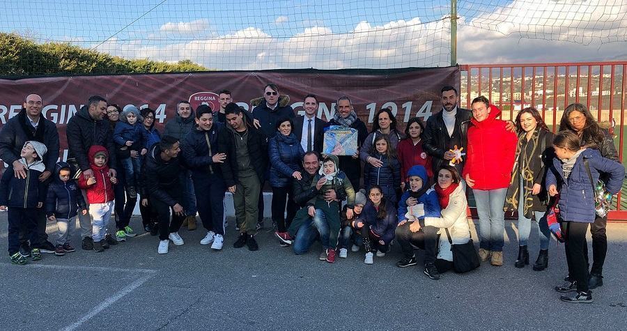Reggina: sensibilità e solidarietà. Al S. Agata l’Associazione “Il Volo delle Farfalle – evoluzione autismo”