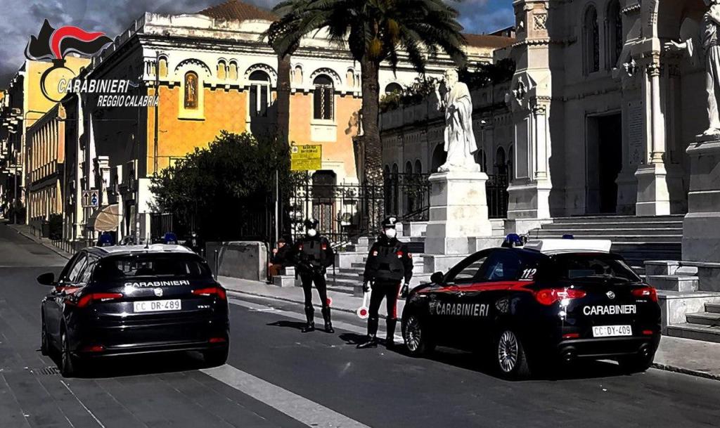 Reggio, arrestate tre persone per furto aggravato