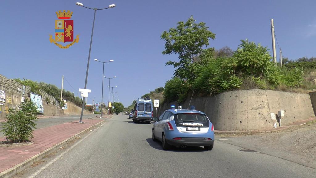 Reggio, due custodie cautelari per tentata rapina ad una anziana donna