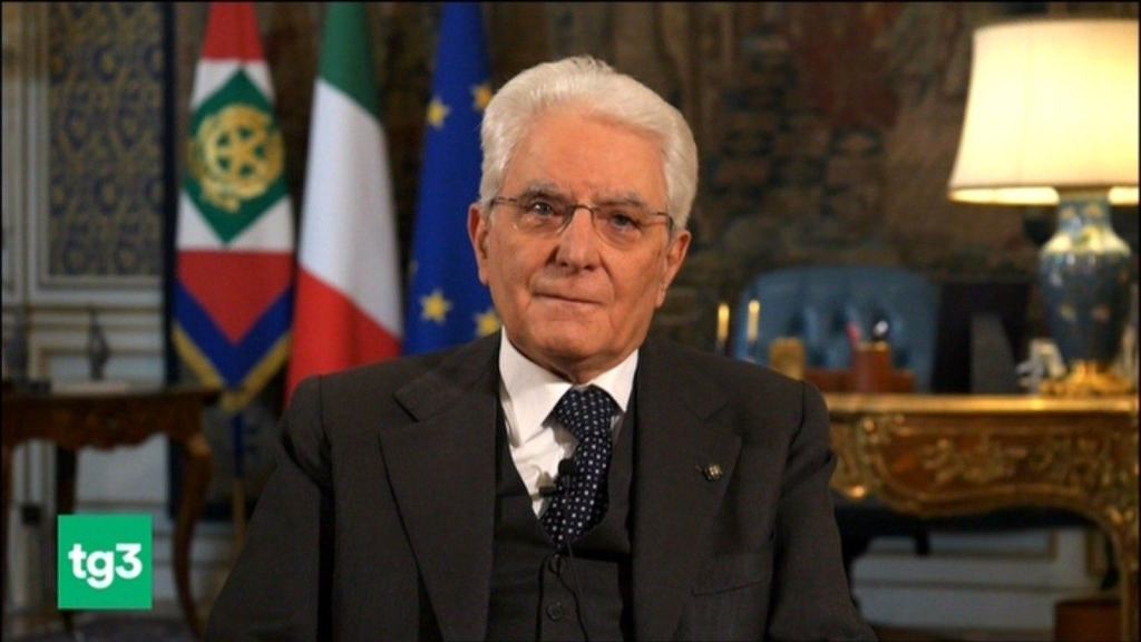 Mattarella premia con targa Itg-Iti di Vibo Valentia