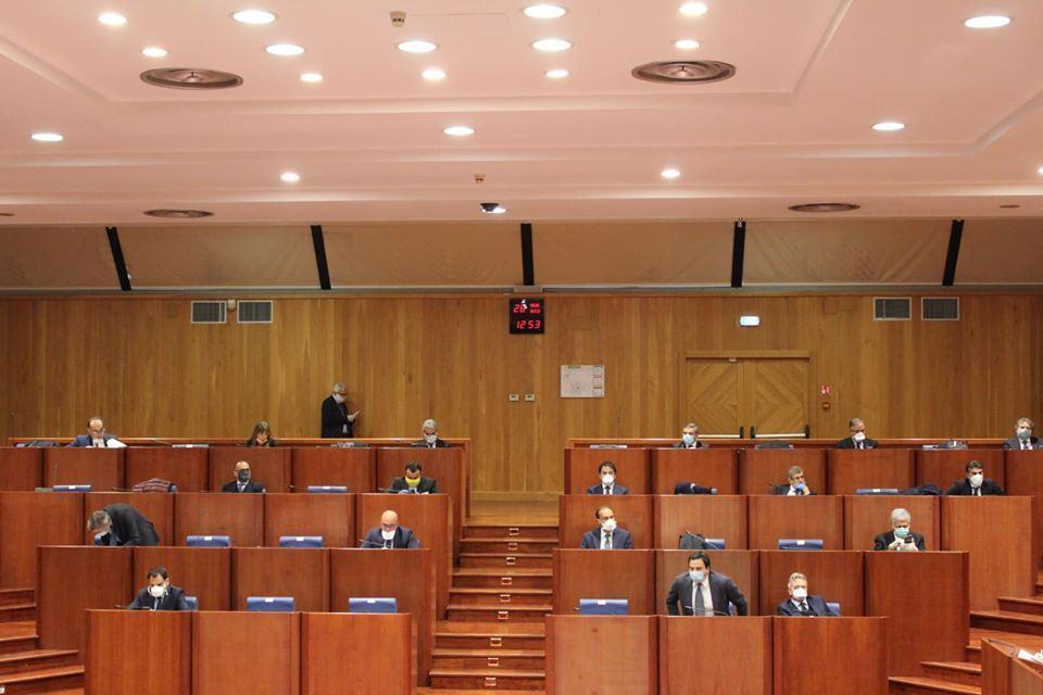 Consiglio regionale, Lemma (Udc) promuove Santelli: “politica sia unita”