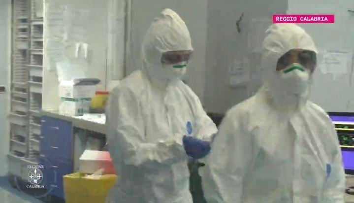 Covid in Calabria, il bollettino della Regione: 218 nuovi casi. Due i decessi