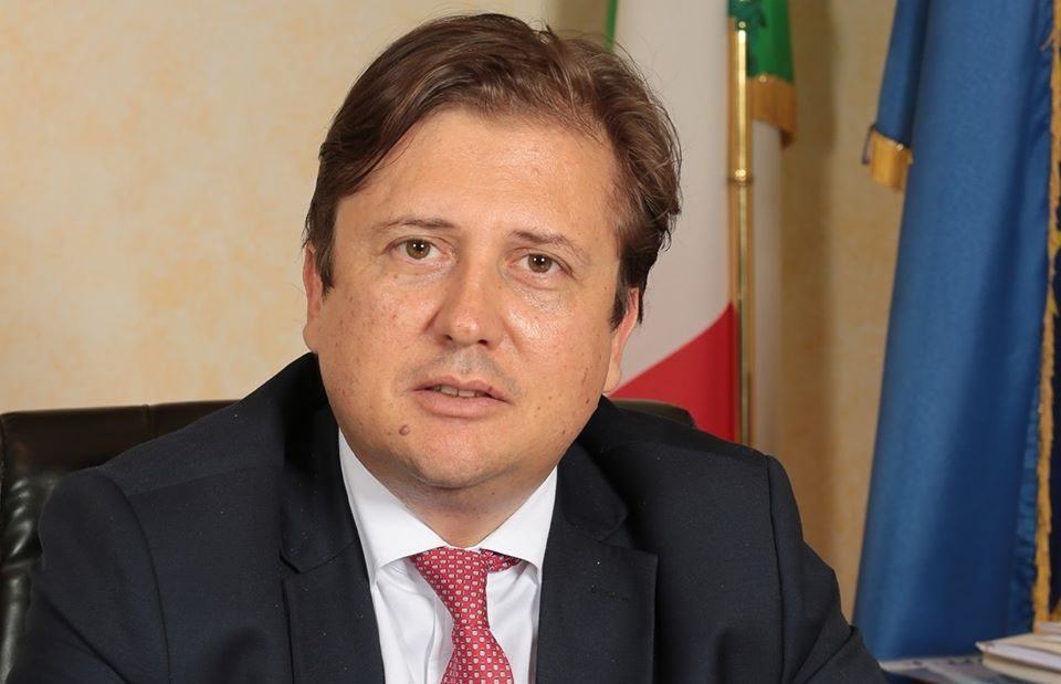 Variante Omicron arriva in Italia, Sileri: “Era solo questione di tempo. Ora nuove restrizioni”