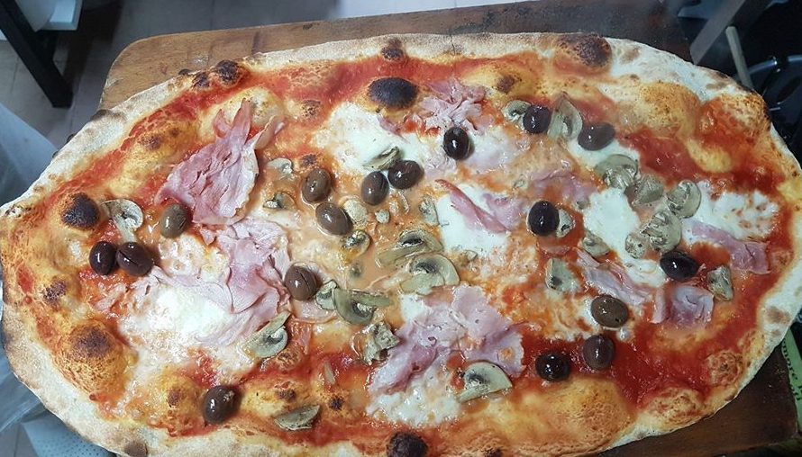 Reggio, pizza a domicilio? Arriva la Linguaccia