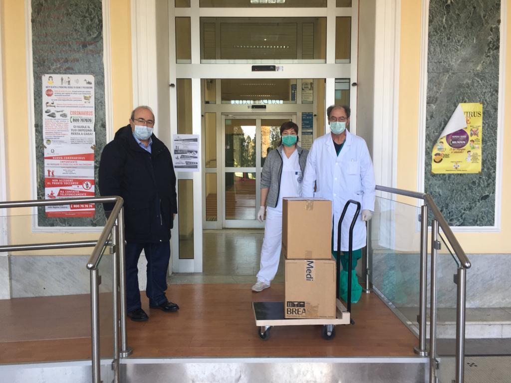 Reggio, Confindustria Sanità dona un ventilatore al GOM. Cuzzucoli: ‘Un piccolo aiuto’