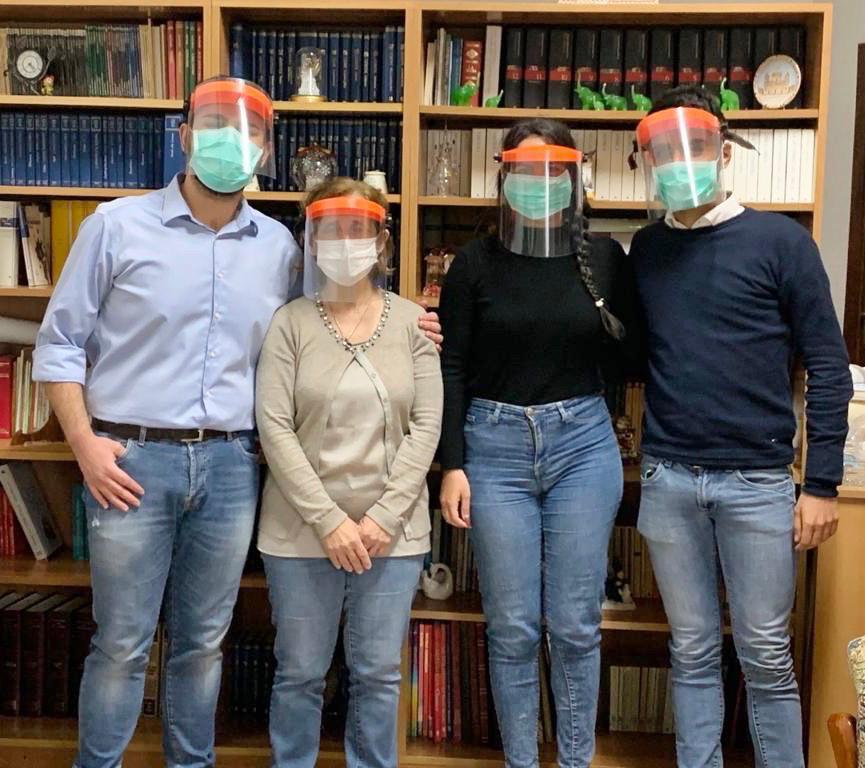 Comitato giovani di Rosarno dona trecento mascherine con visiera protettiva ad Ospedale Polistena