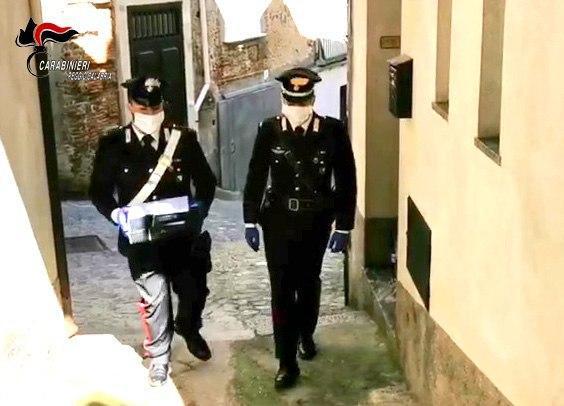 Villa, i carabinieri consegnano 50 pc agli studenti meno abbienti