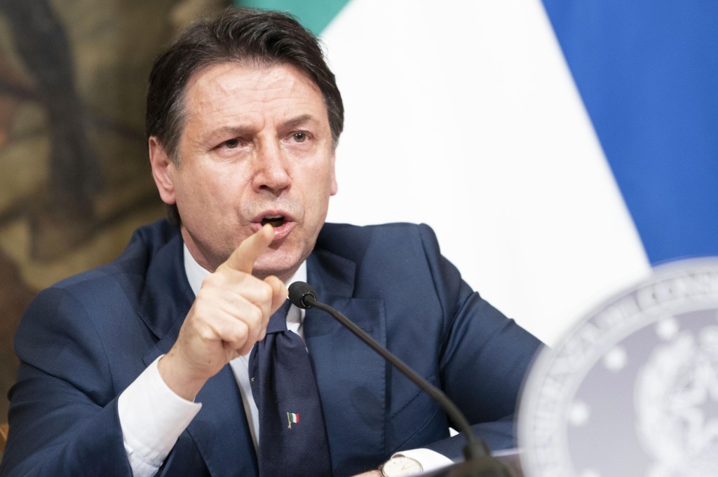 Conte annuncia la Fase 2: ‘Ecco le linee guida: dal 4 maggio più spostamenti’
