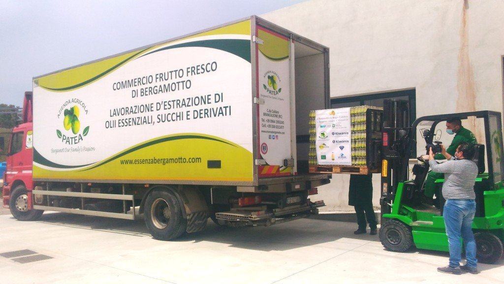 Il bergamotto della solidarietà: da Reggio al nord grazie al Kiwanis