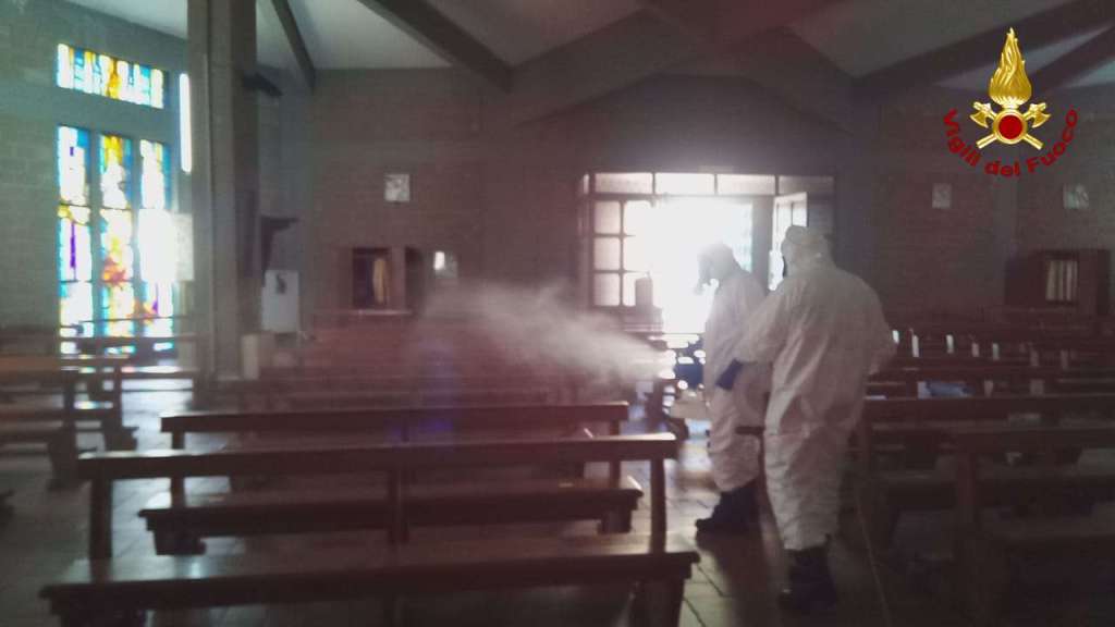 Vigili del Fuoco, al via la sanificazione delle chiese – FOTO