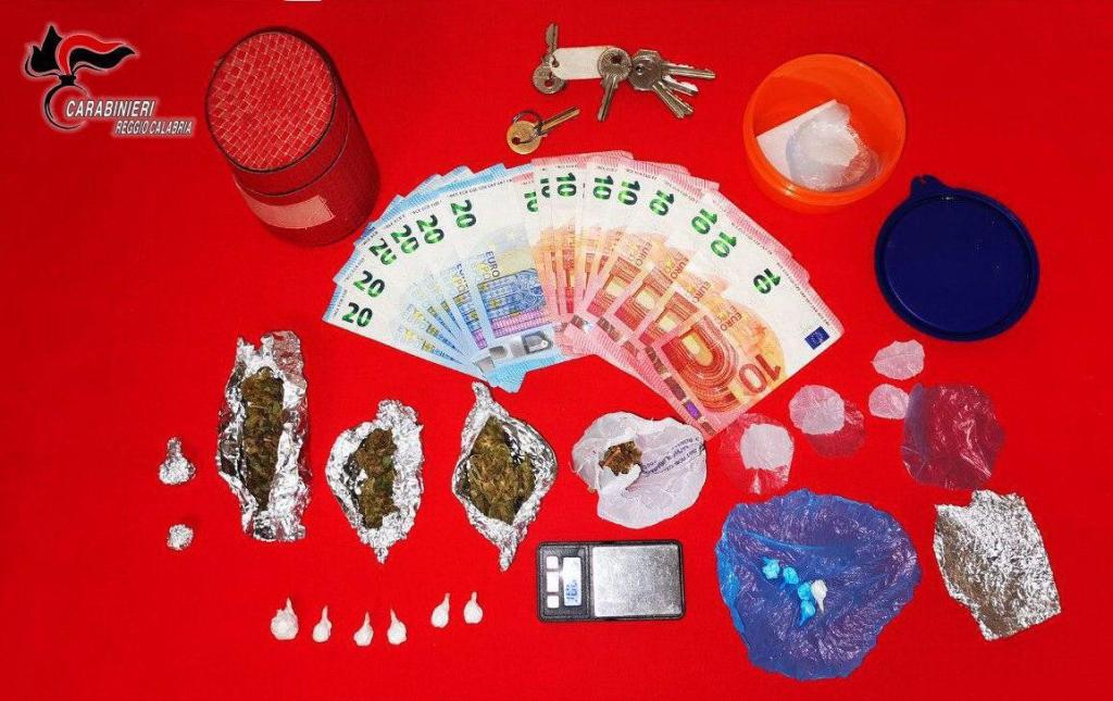 Reggio, sorpreso con la droga. Un arresto in città