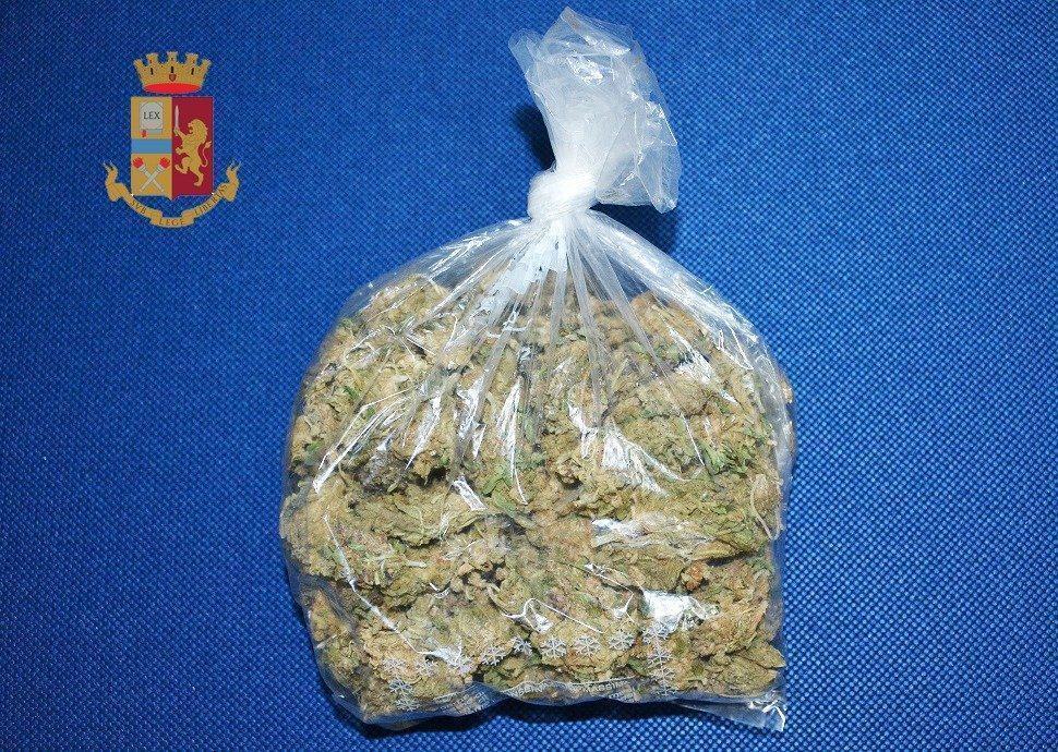Operazione Petrace, arrestato spacciatore sorpreso con 100 grammi di cannabis