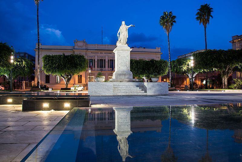PIAZZA ITALIA Reggio Calabria