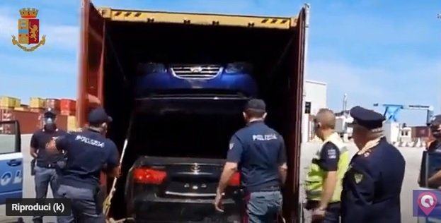 Porto di Gioia Tauro: auto di lusso rubate, sventato traffico internazionale