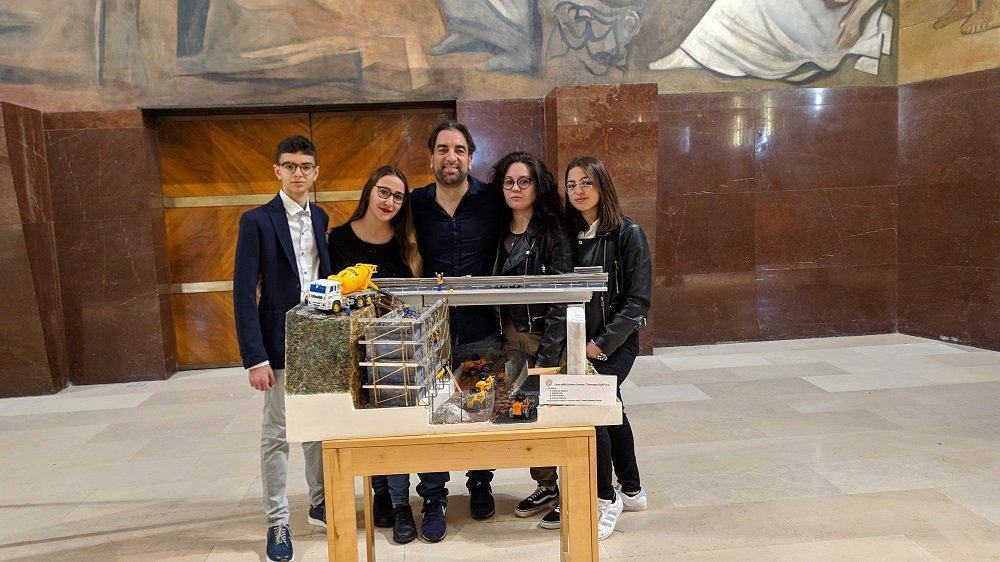 Il Liceo “Tommaso Gullì” di Reggio Calabria in diretta streaming su Radio Anmil – VIDEO