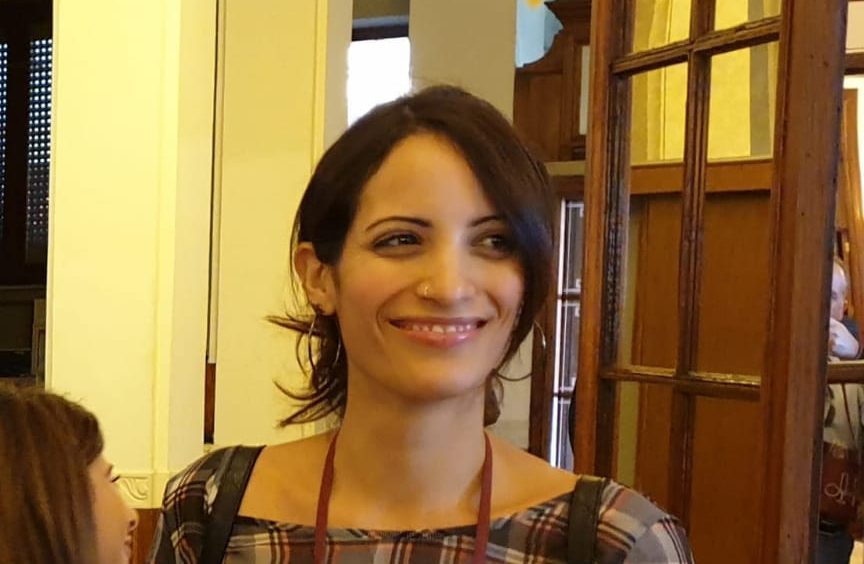 Reggio, gli auguri dei professori ad una studentessa da 100 e lode