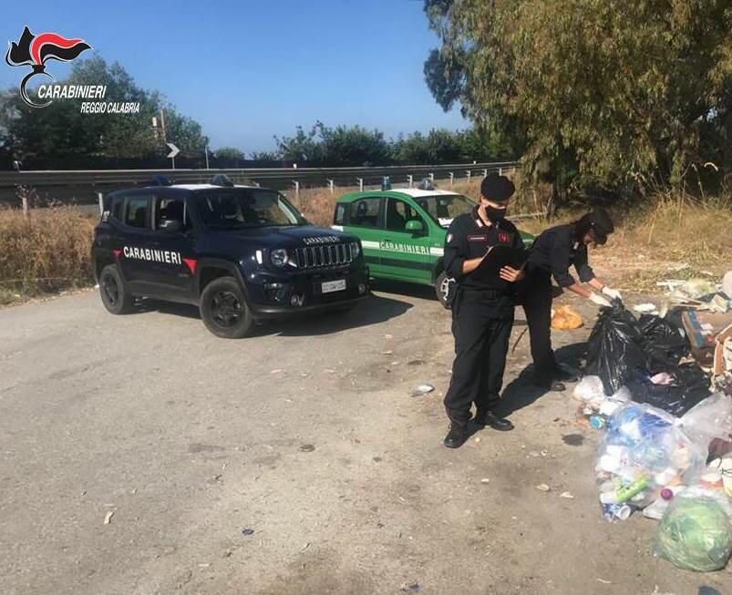 Discariche abusive in provincia di Reggio: multa per 5 furbetti