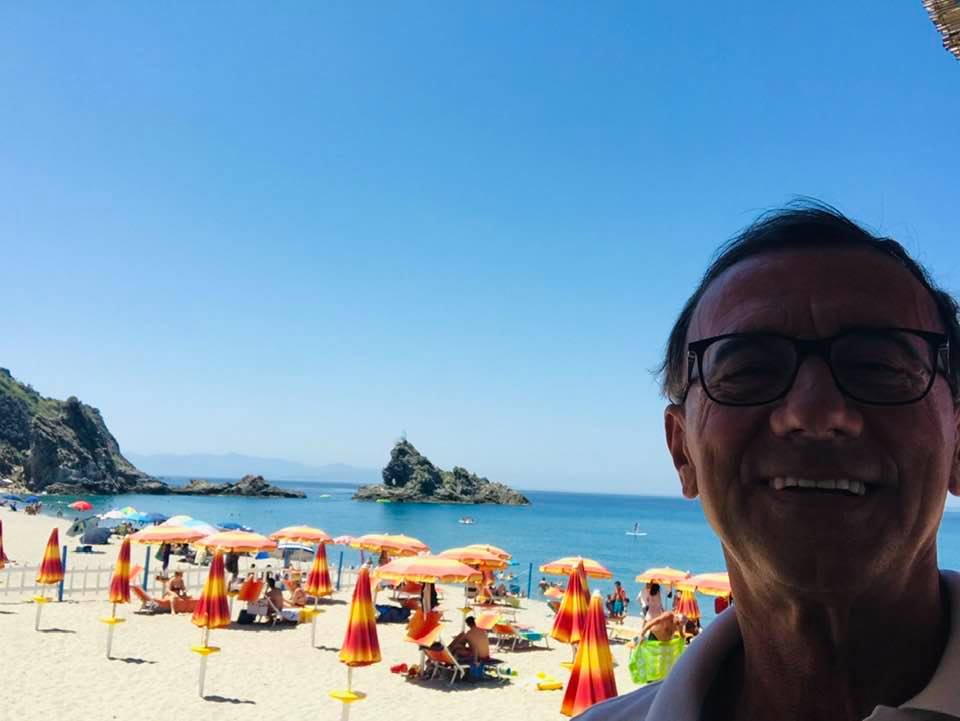 Michele Cucuzza in vacanza a Palmi: ‘Un posto meraviglioso’