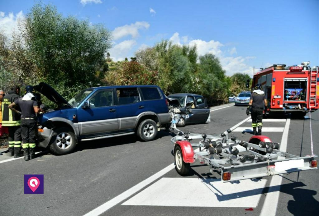 Incidente sulla SS 106 Jonica in provincia di Reggio Calabria – FOTO