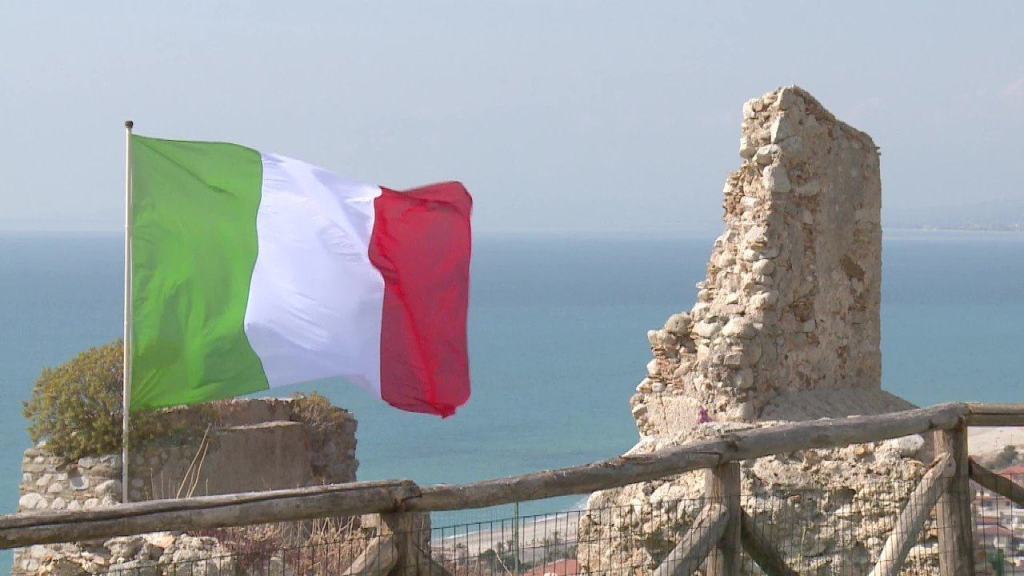 Sbarco a Roccella, l’amministrazione comunale: ‘Con la Regione piena e fattiva collaborazione’