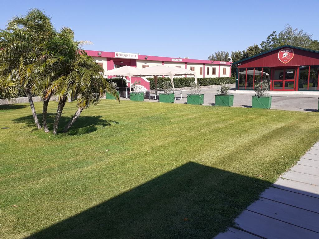 Lutto in casa Reggina: affetto e vicinanza a mister Zito