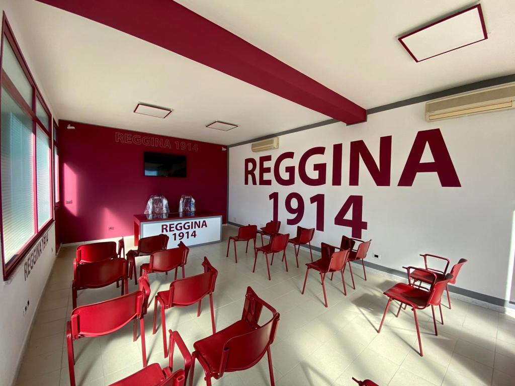 Reggina: è arrivato l’atteso deferimento. Si comincia